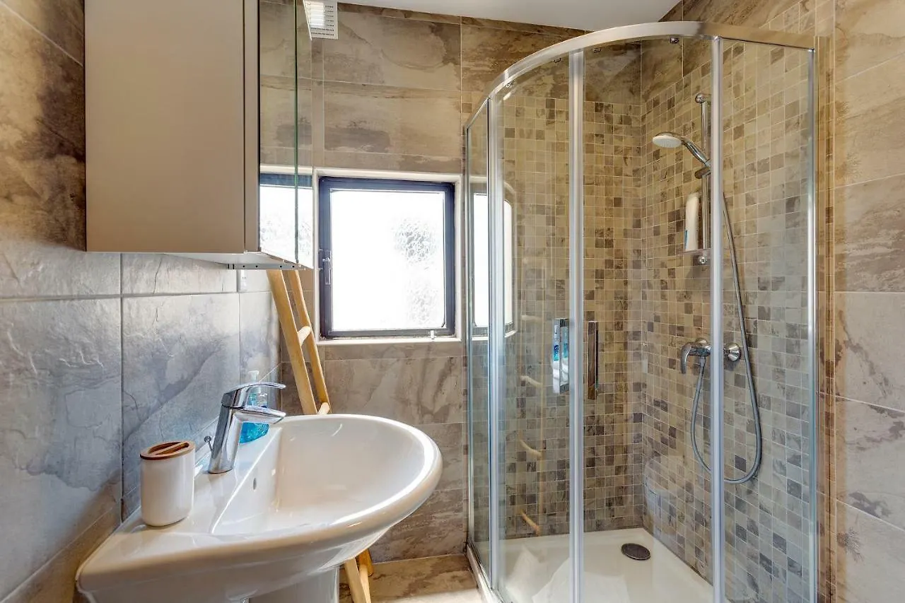 Cosy 1Br Penthouse With Terrace, Great Location Apartment Gzira