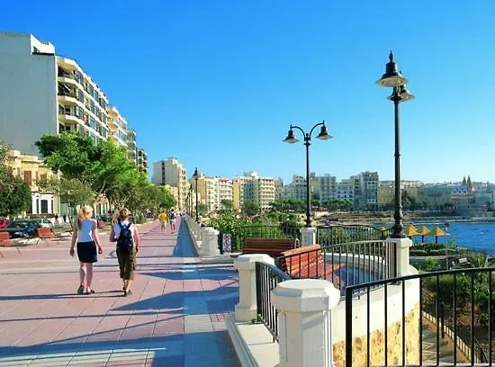 Cosy 1Br Penthouse With Terrace, Great Location Apartment Gzira Malta