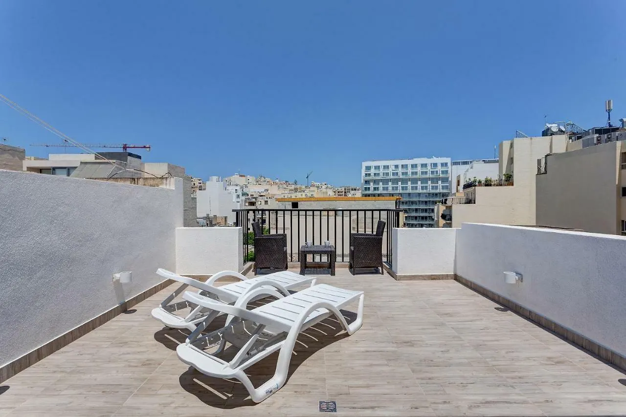 Ferienwohnung Cosy 1Br Penthouse With Terrace, Great Location Gzira