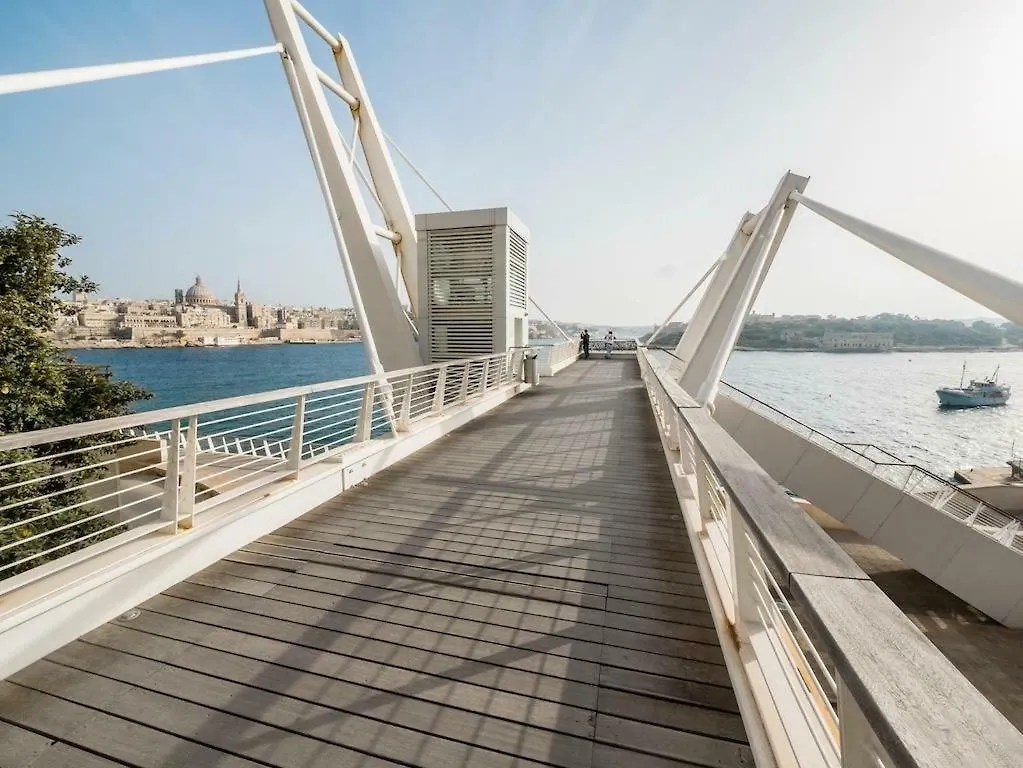 Apartment Ferienwohnung Cosy 1Br Penthouse With Terrace, Great Location Gzira Malta